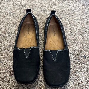 Naturalizer Black Slip-On Flats with White Topstitching